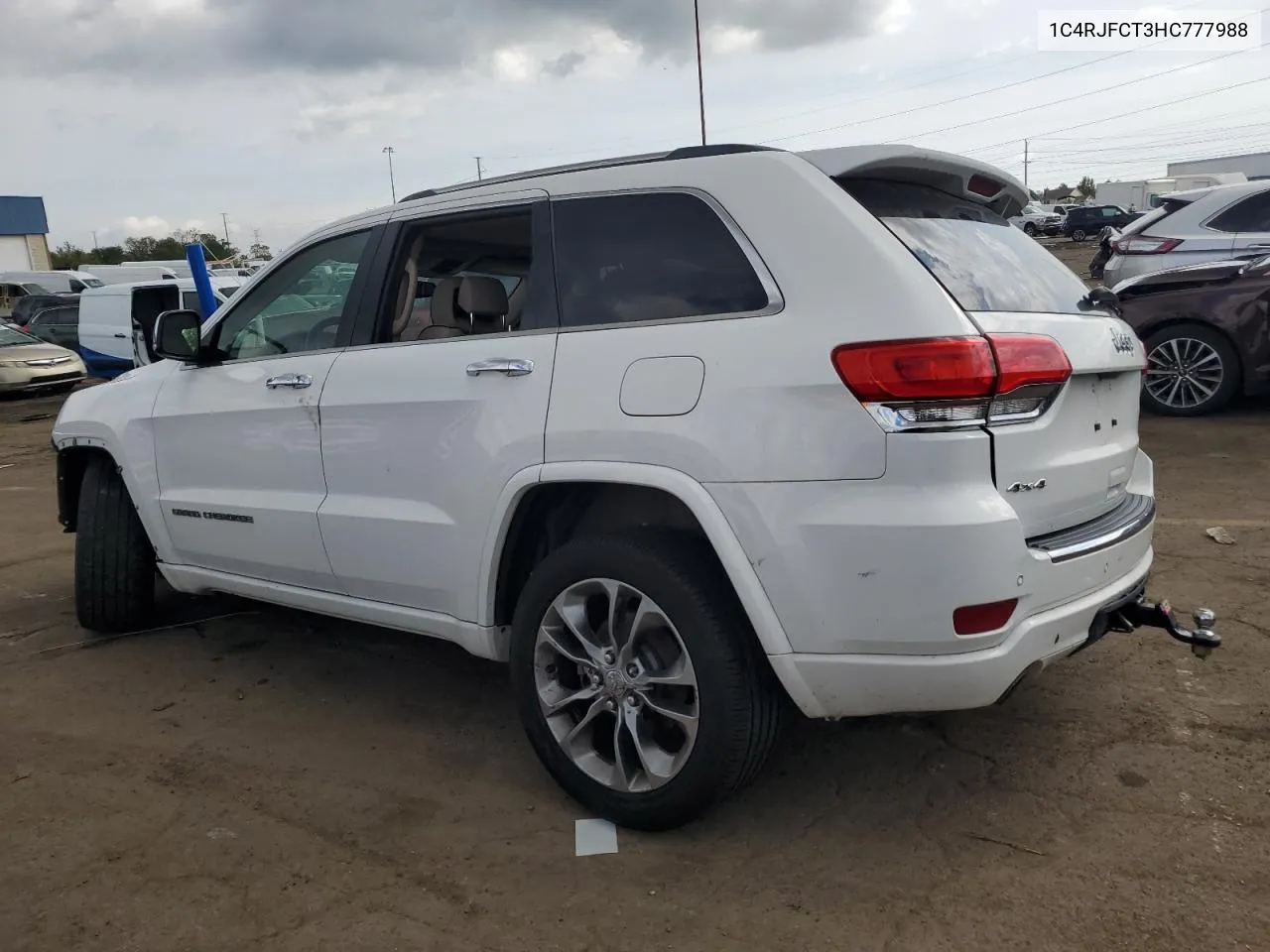 1C4RJFCT3HC777988 2017 Jeep Grand Cherokee Overland