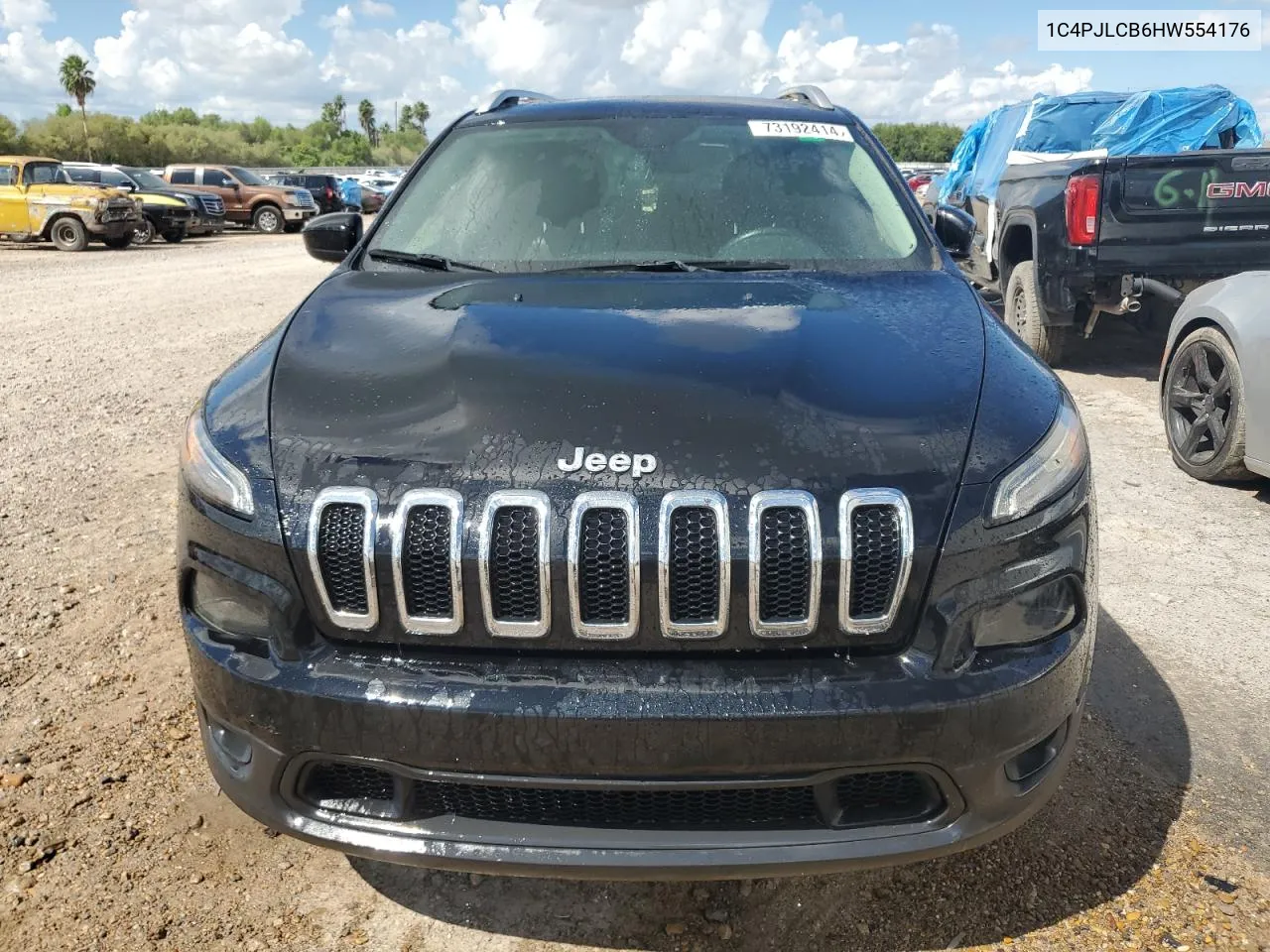 2017 Jeep Cherokee Latitude VIN: 1C4PJLCB6HW554176 Lot: 73192414