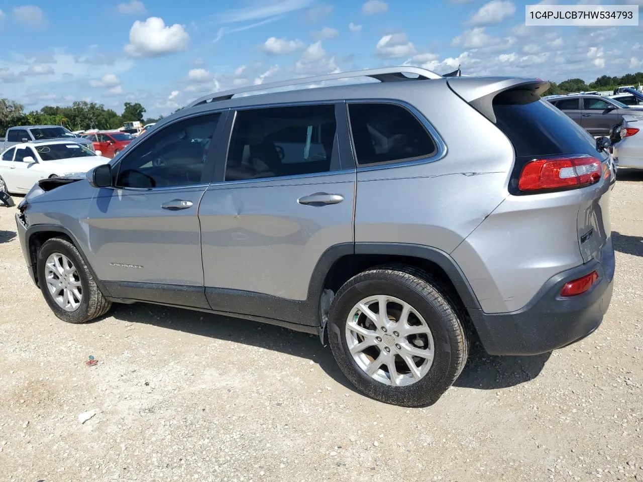 1C4PJLCB7HW534793 2017 Jeep Cherokee Latitude