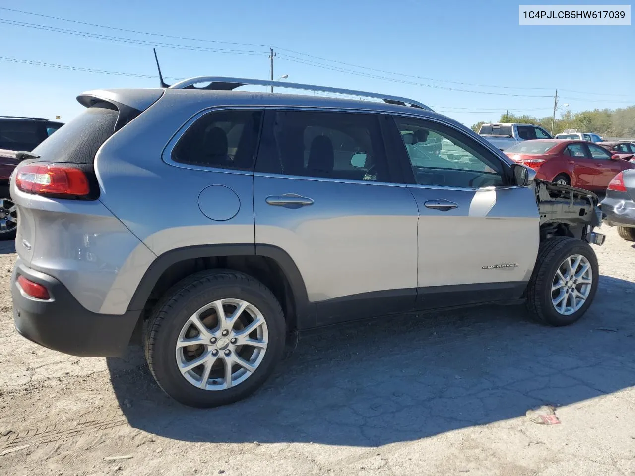 1C4PJLCB5HW617039 2017 Jeep Cherokee Latitude