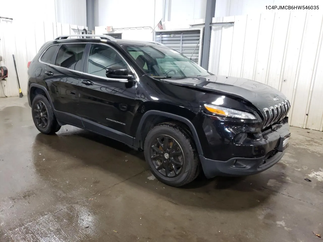 1C4PJMCB6HW546035 2017 Jeep Cherokee Latitude