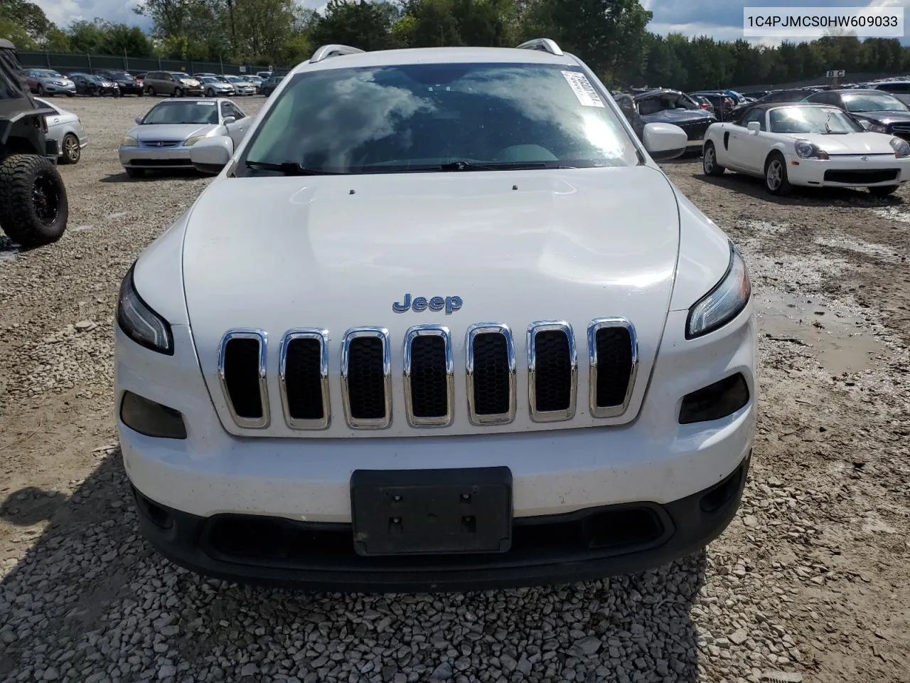 1C4PJMCS0HW609033 2017 Jeep Cherokee Latitude