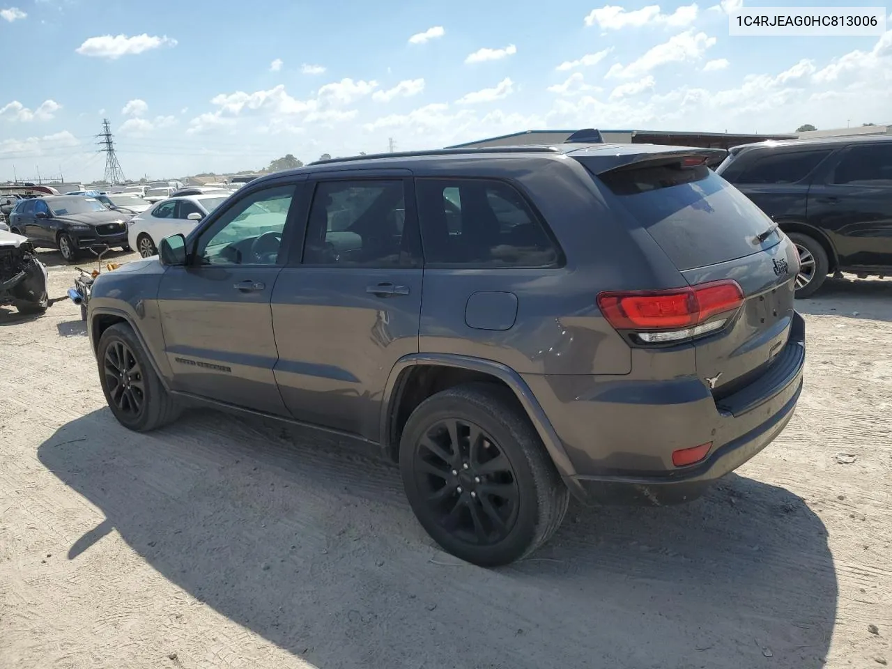 1C4RJEAG0HC813006 2017 Jeep Grand Cherokee Laredo