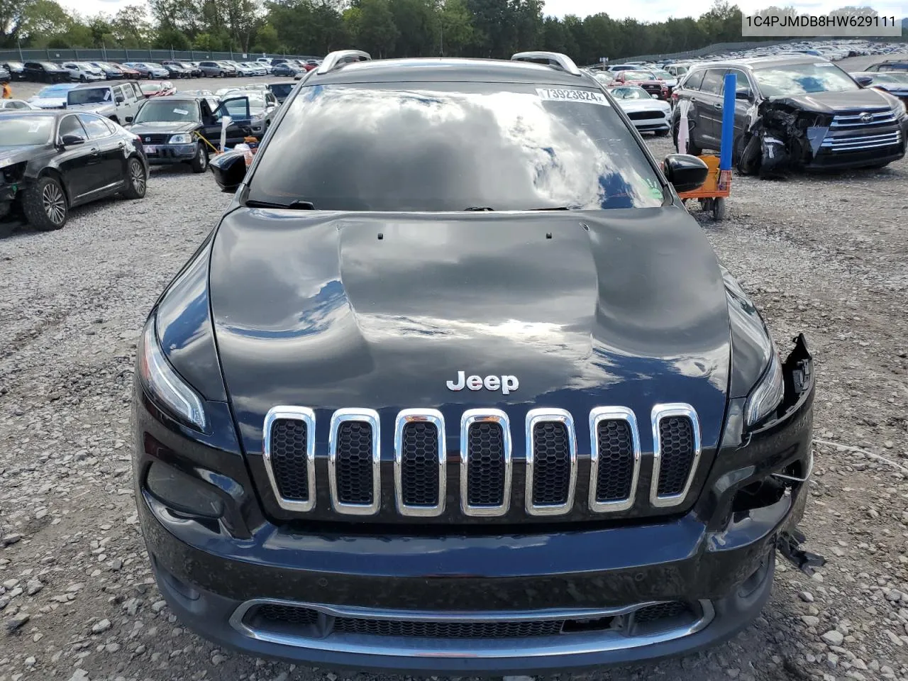 2017 Jeep Cherokee Limited VIN: 1C4PJMDB8HW629111 Lot: 73923824