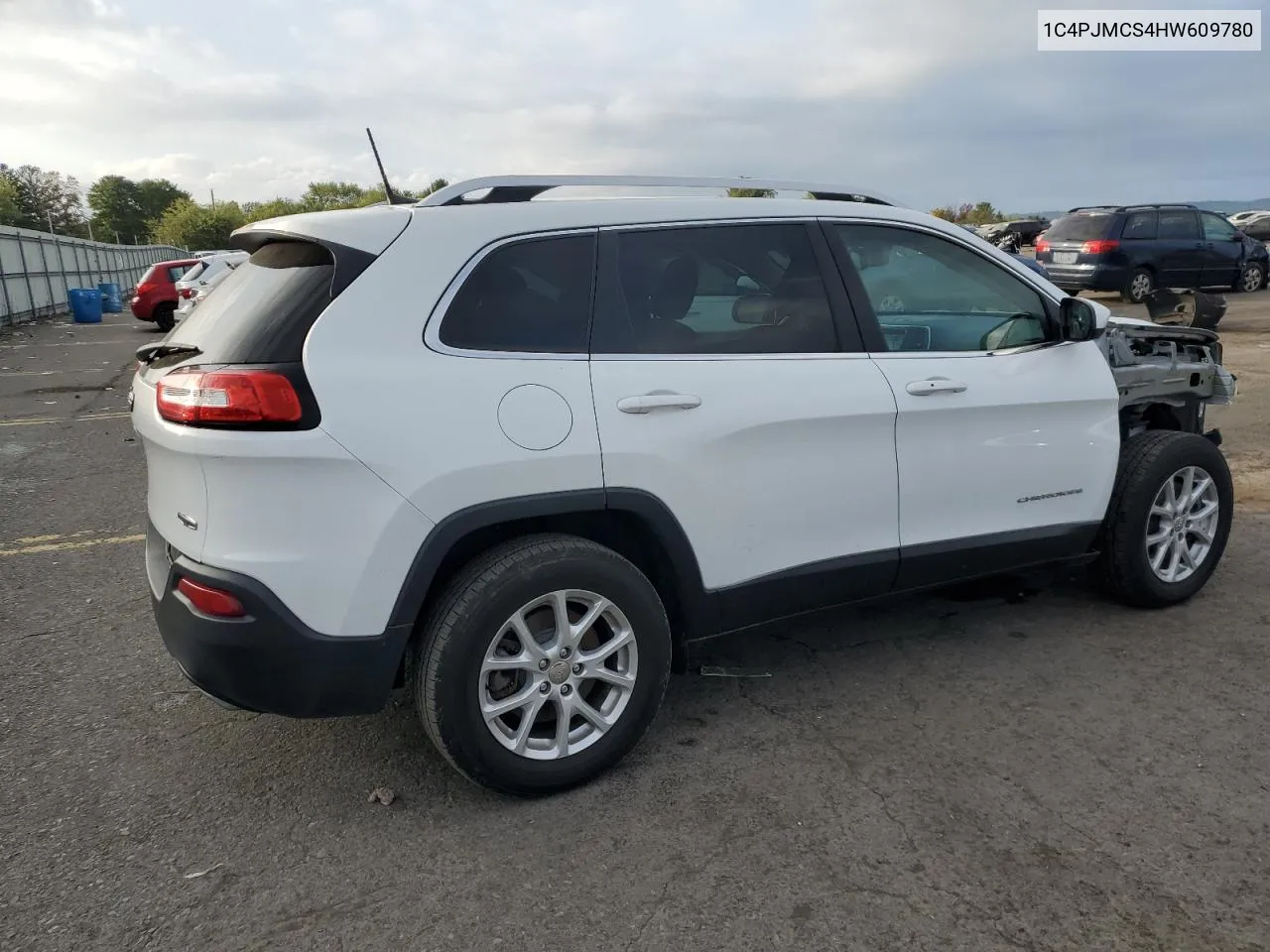 2017 Jeep Cherokee Latitude VIN: 1C4PJMCS4HW609780 Lot: 74177794