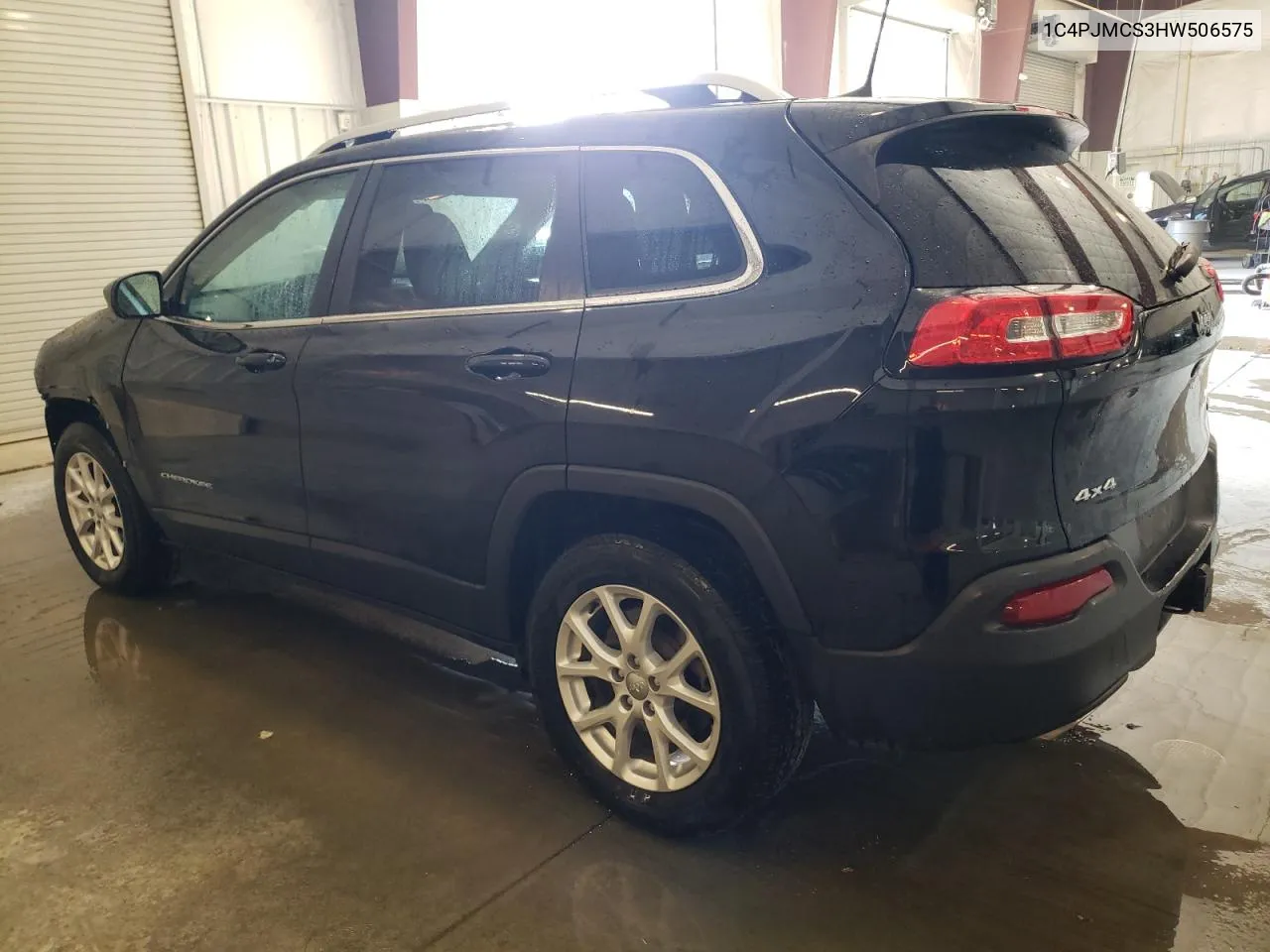 2017 Jeep Cherokee Latitude VIN: 1C4PJMCS3HW506575 Lot: 74848294