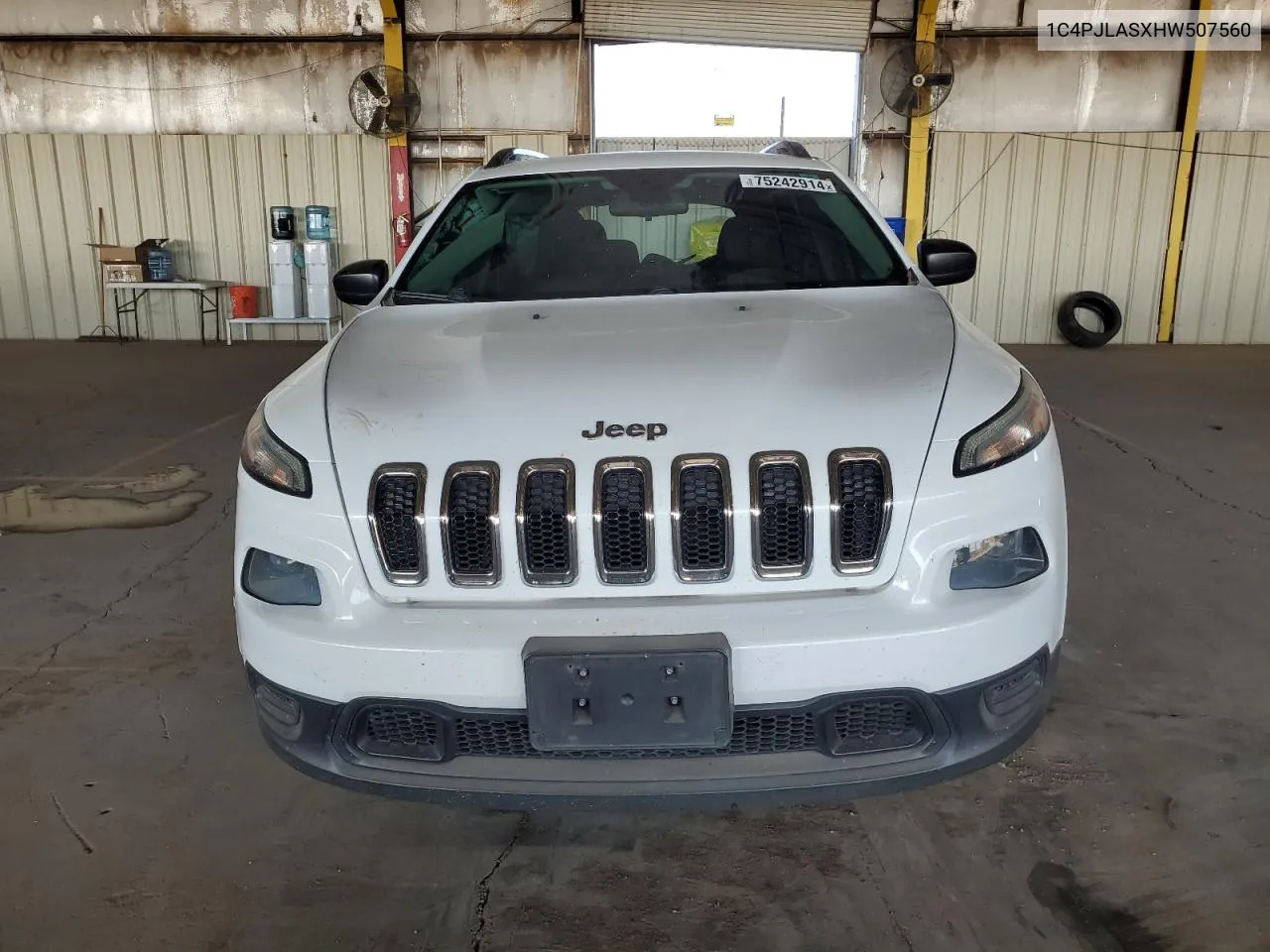 2017 Jeep Cherokee Sport VIN: 1C4PJLASXHW507560 Lot: 75242914