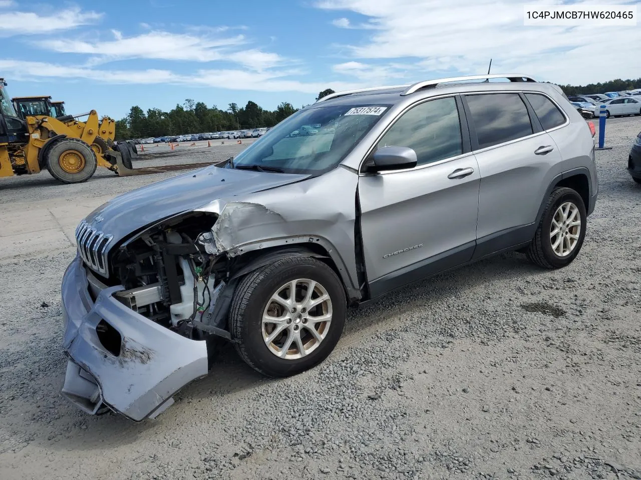 2017 Jeep Cherokee Latitude VIN: 1C4PJMCB7HW620465 Lot: 75317574