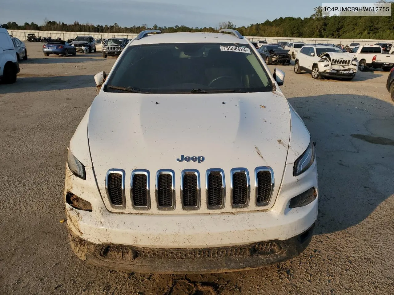 2017 Jeep Cherokee Latitude VIN: 1C4PJMCB9HW612755 Lot: 75558624