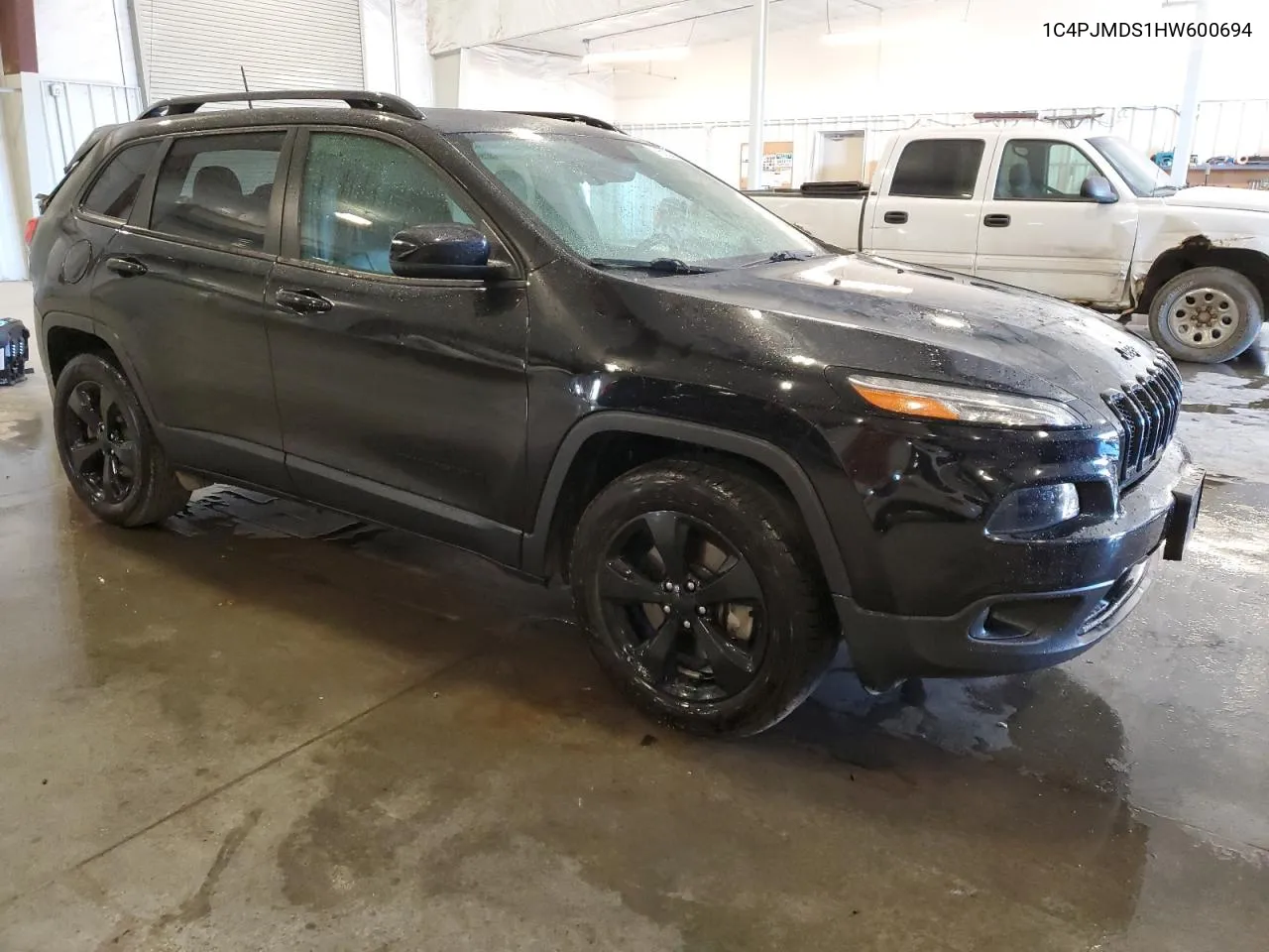 2017 Jeep Cherokee Limited VIN: 1C4PJMDS1HW600694 Lot: 76032684