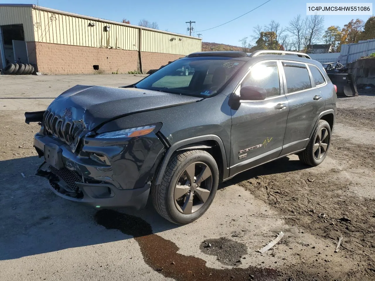 2017 Jeep Cherokee Latitude VIN: 1C4PJMCS4HW551086 Lot: 76365434