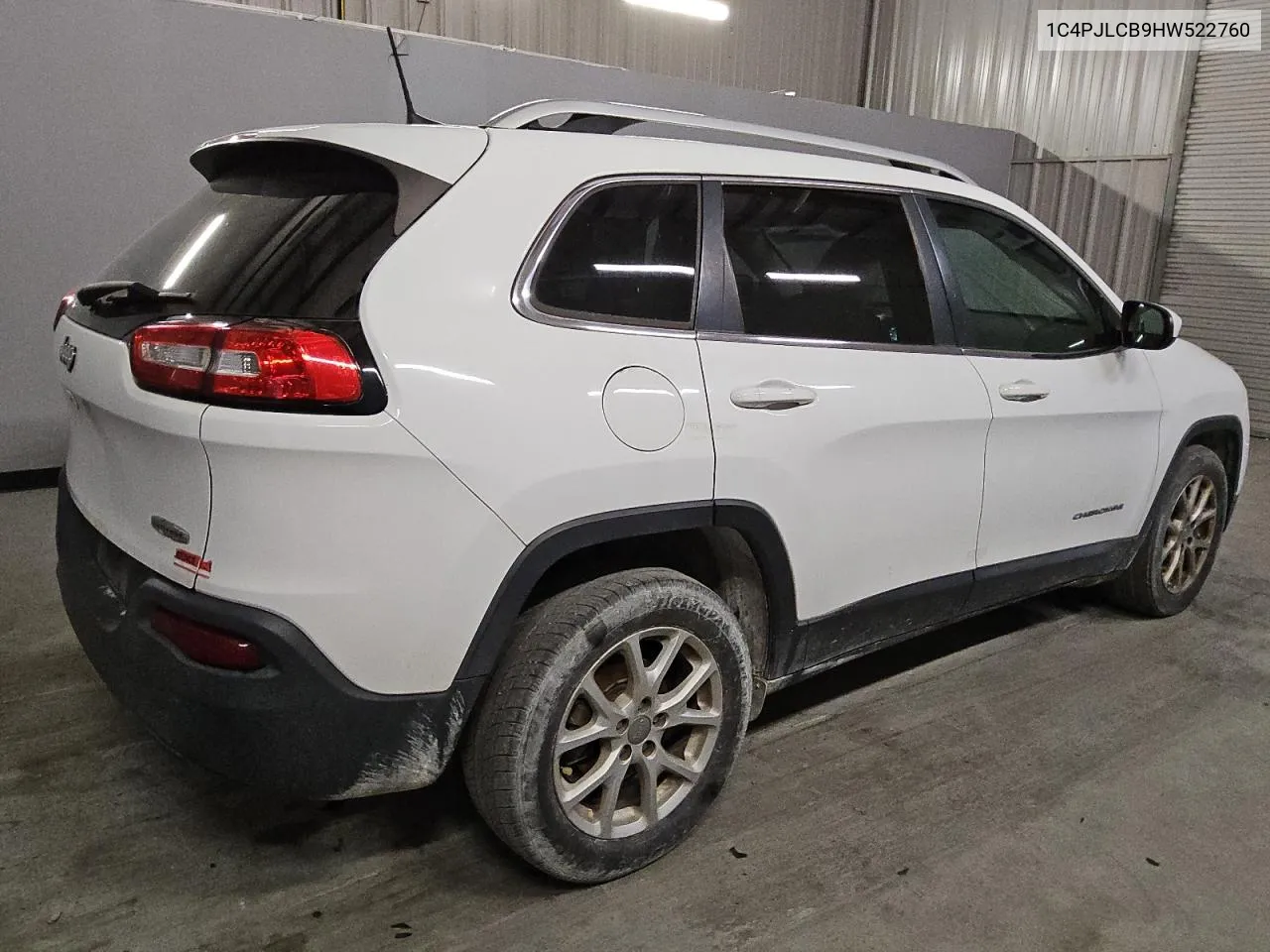 2017 Jeep Cherokee Latitude VIN: 1C4PJLCB9HW522760 Lot: 76571534