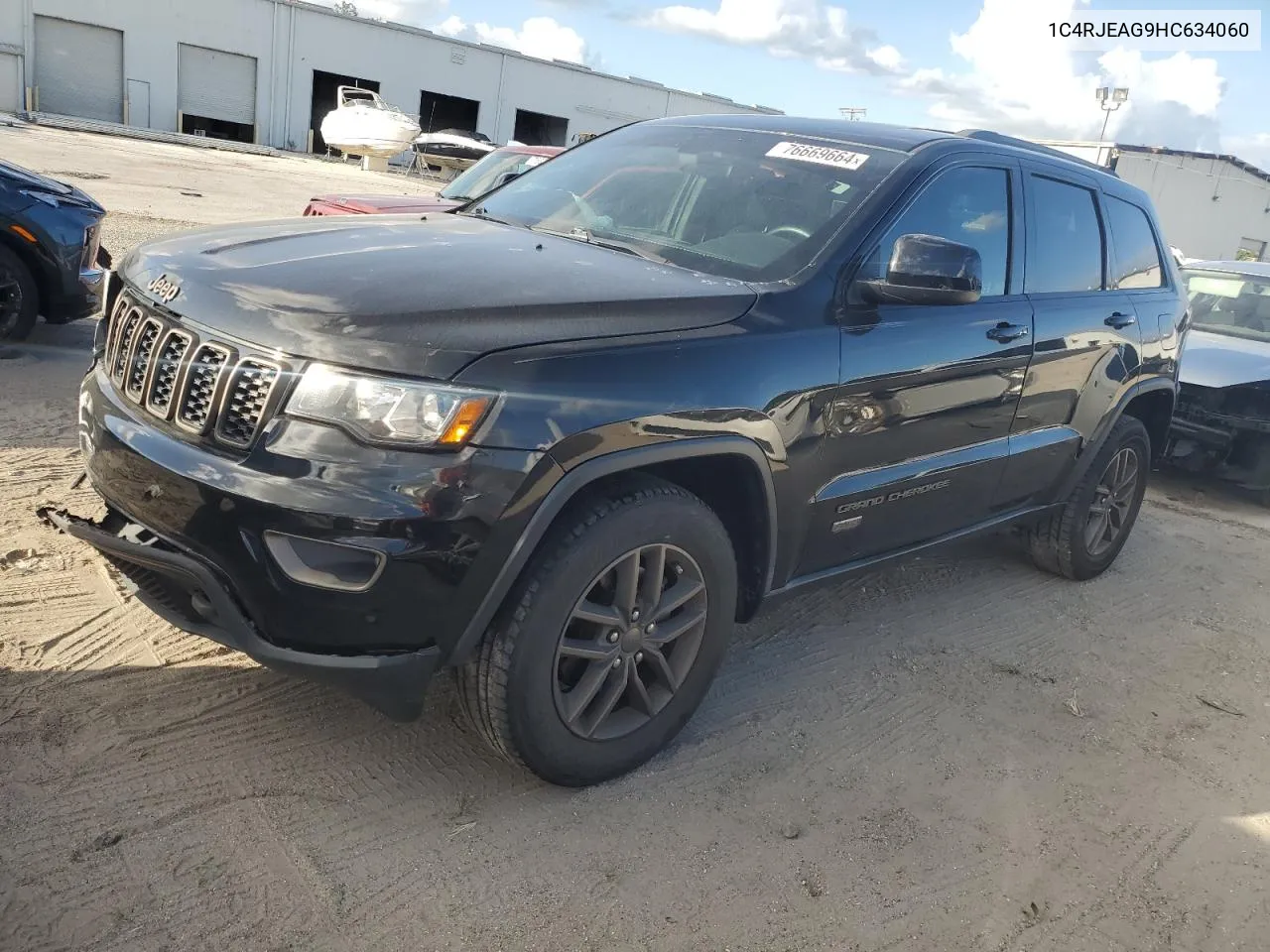 2017 Jeep Grand Cherokee Laredo VIN: 1C4RJEAG9HC634060 Lot: 76669664