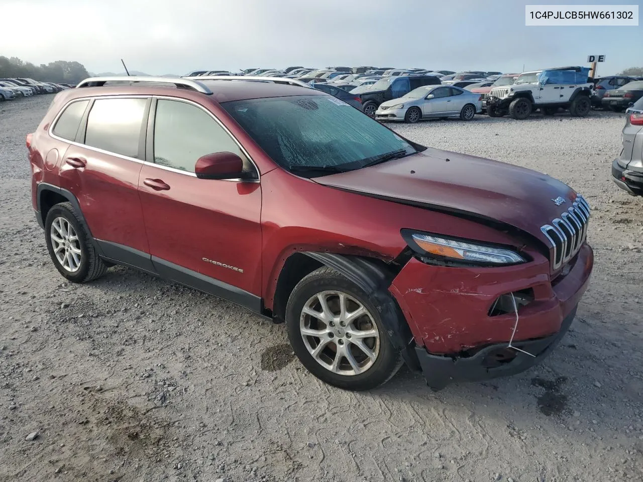 2017 Jeep Cherokee Latitude VIN: 1C4PJLCB5HW661302 Lot: 76717484