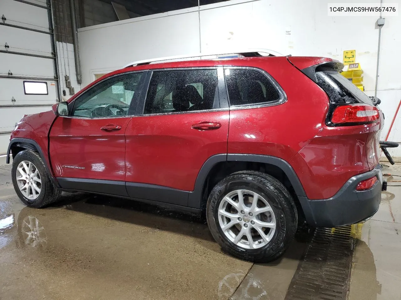 2017 Jeep Cherokee Latitude VIN: 1C4PJMCS9HW567476 Lot: 76767224