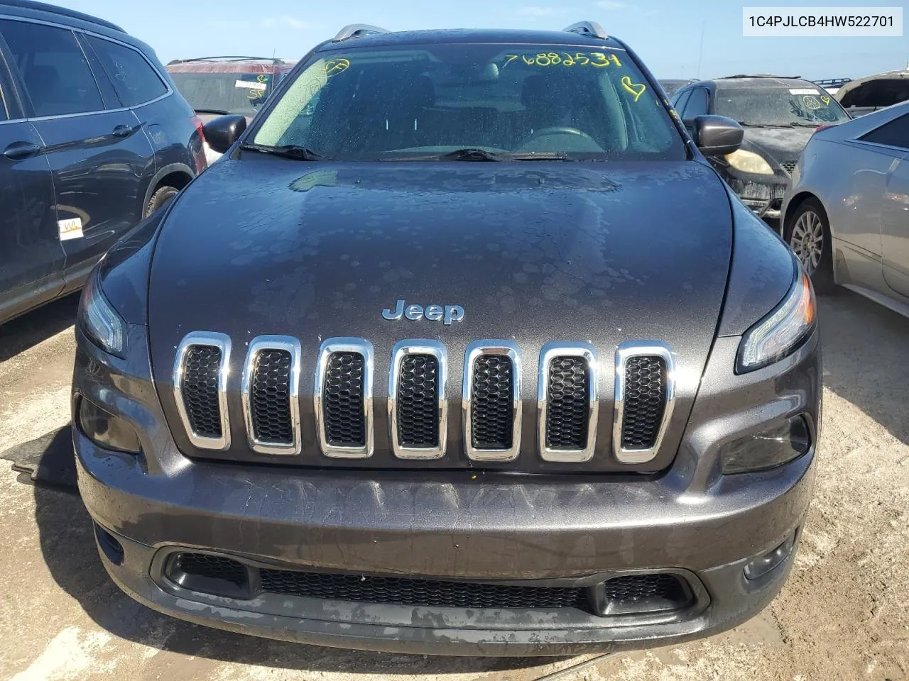 2017 Jeep Cherokee Latitude VIN: 1C4PJLCB4HW522701 Lot: 76882534