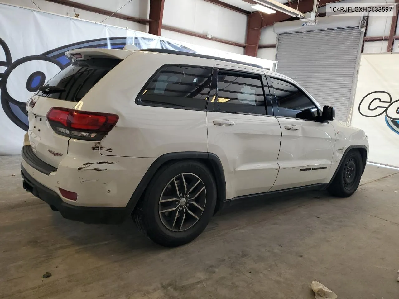 2017 Jeep Grand Cherokee Trailhawk VIN: 1C4RJFLGXHC633597 Lot: 77103654