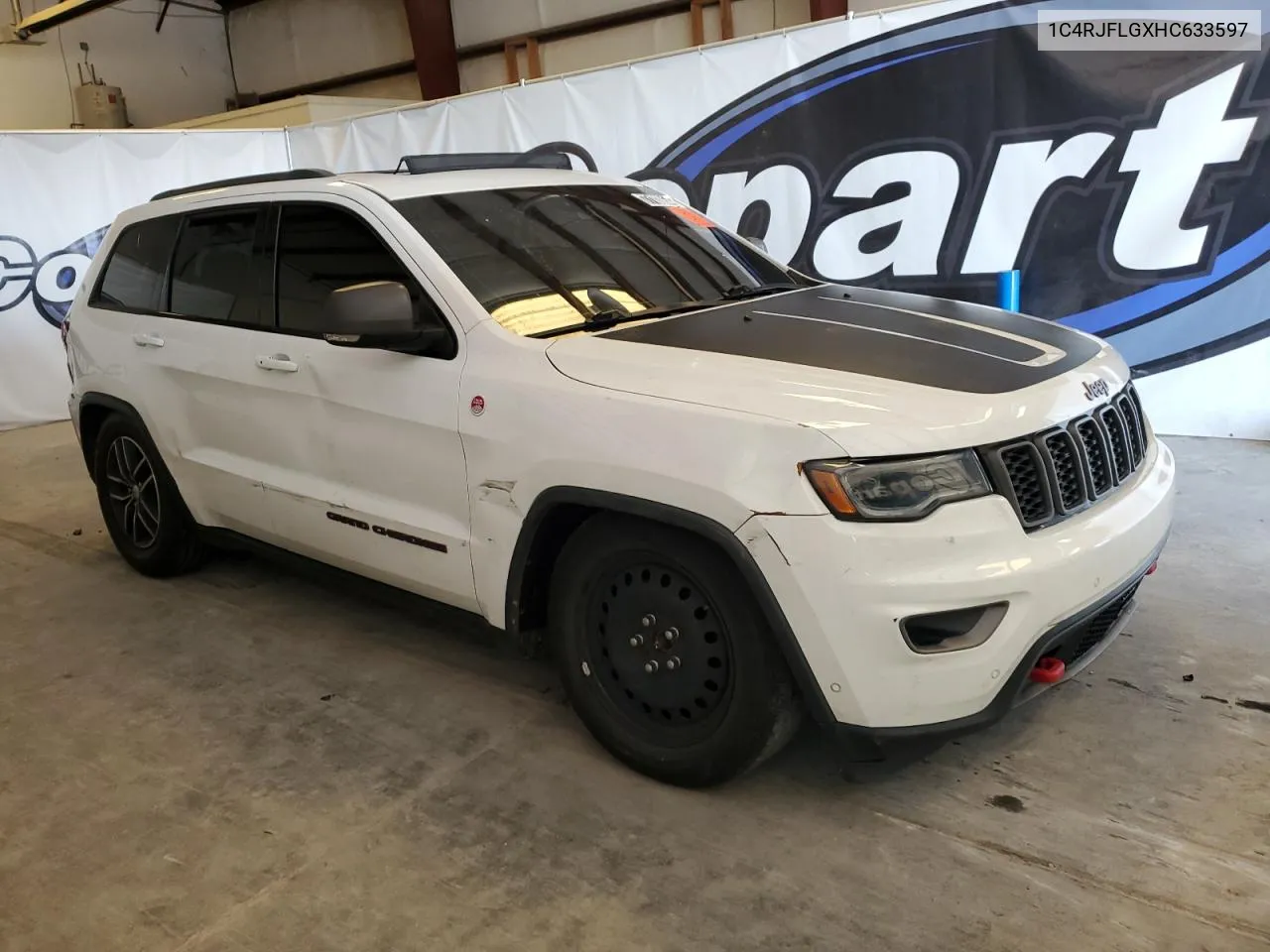 2017 Jeep Grand Cherokee Trailhawk VIN: 1C4RJFLGXHC633597 Lot: 77103654