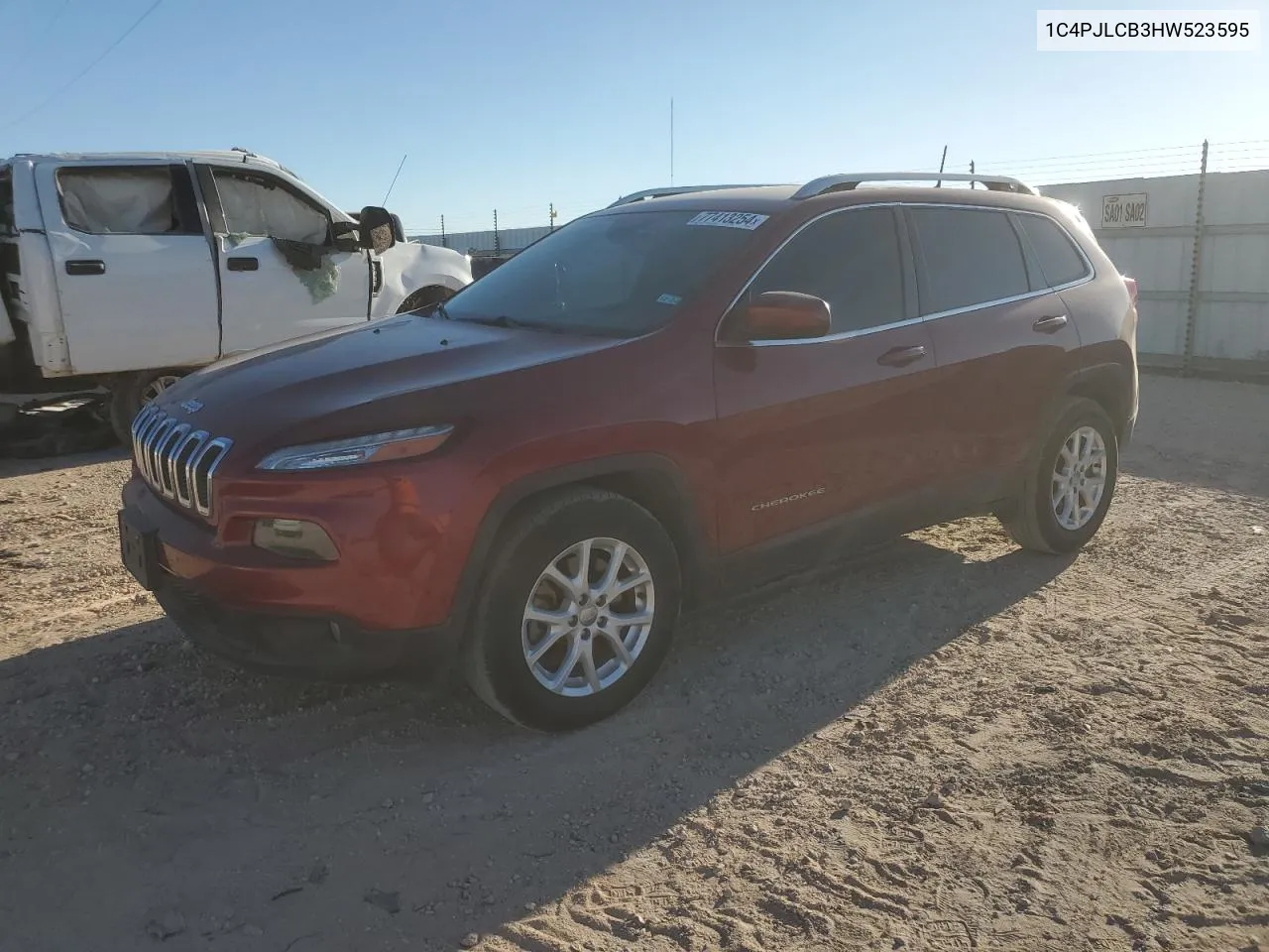 2017 Jeep Cherokee Latitude VIN: 1C4PJLCB3HW523595 Lot: 77413254