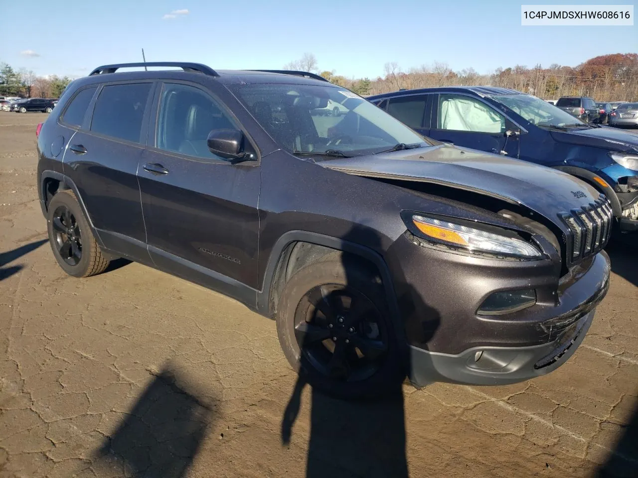 2017 Jeep Cherokee Limited VIN: 1C4PJMDSXHW608616 Lot: 78237144