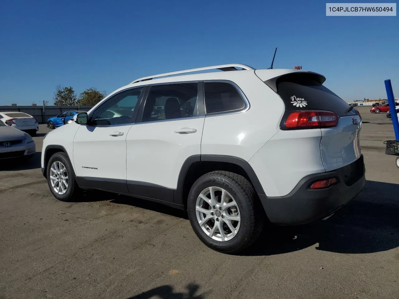 2017 Jeep Cherokee Latitude VIN: 1C4PJLCB7HW650494 Lot: 78327304