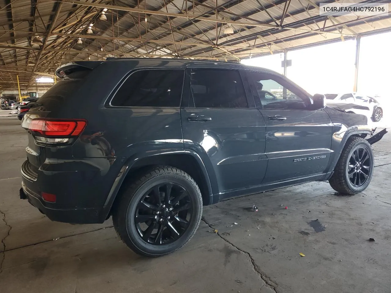 2017 Jeep Grand Cherokee Laredo VIN: 1C4RJFAG4HC792196 Lot: 79095554