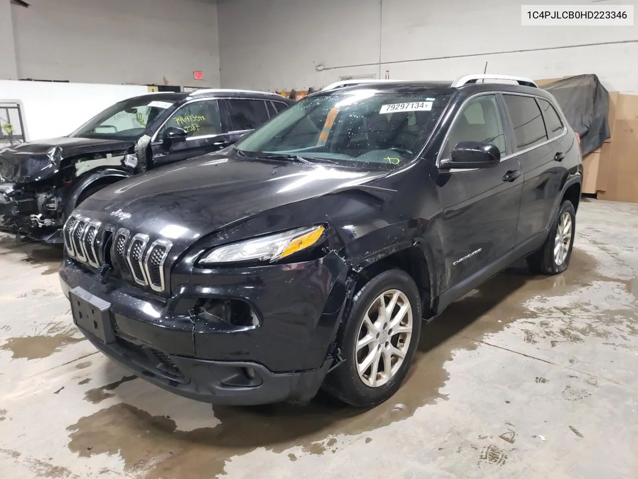 2017 Jeep Cherokee Latitude VIN: 1C4PJLCB0HD223346 Lot: 79297134