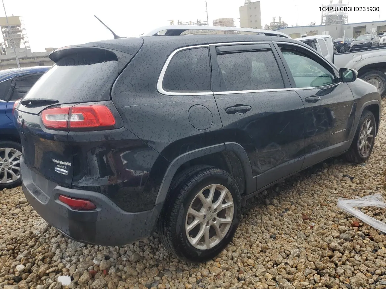 2017 Jeep Cherokee Latitude VIN: 1C4PJLCB3HD235930 Lot: 80128034