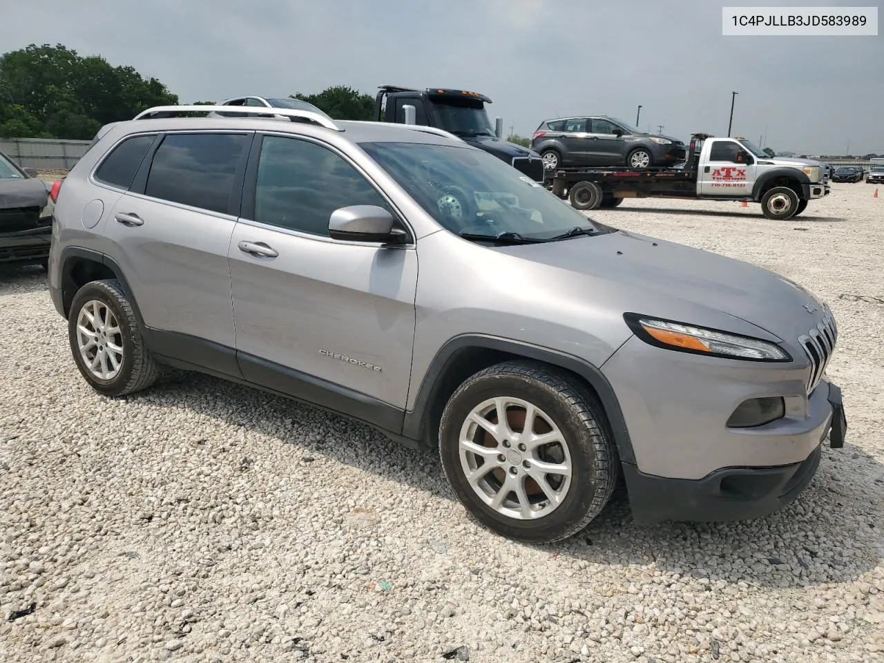 2018 Jeep Cherokee Latitude Plus VIN: 1C4PJLLB3JD583989 Lot: 54285114