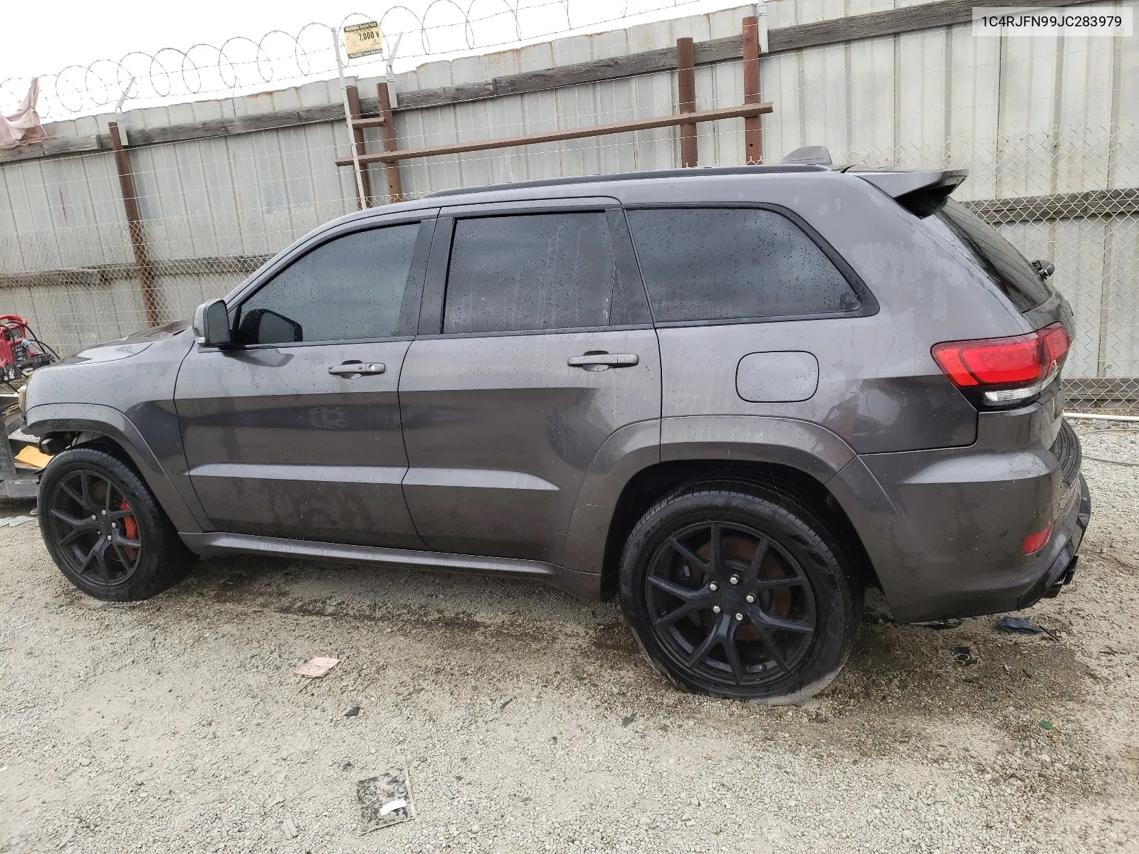 1C4RJFN99JC283979 2018 Jeep Grand Cherokee Trackhawk