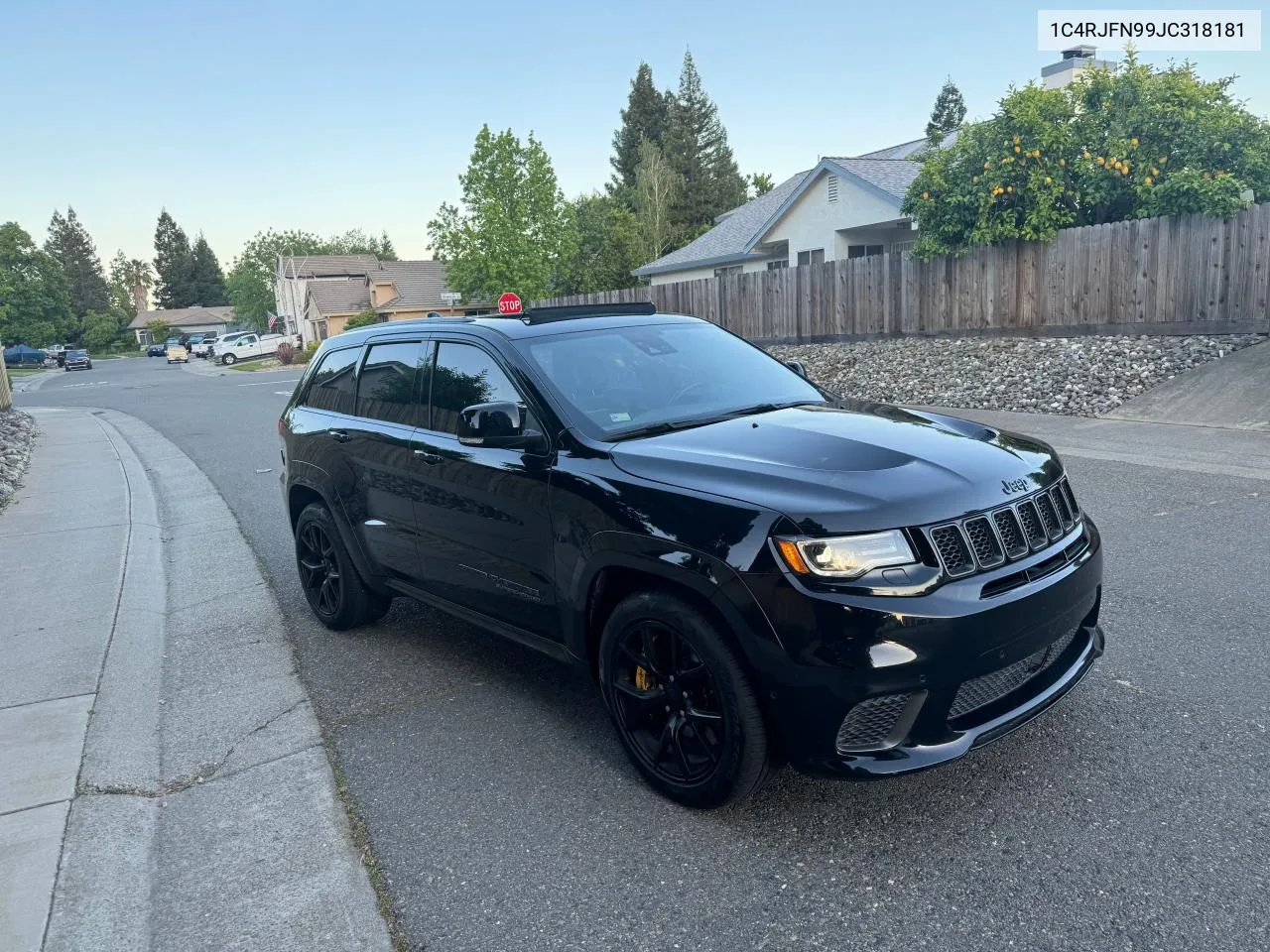 1C4RJFN99JC318181 2018 Jeep Grand Cherokee Trackhawk