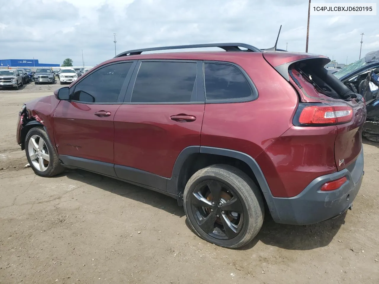 1C4PJLCBXJD620195 2018 Jeep Cherokee Latitude