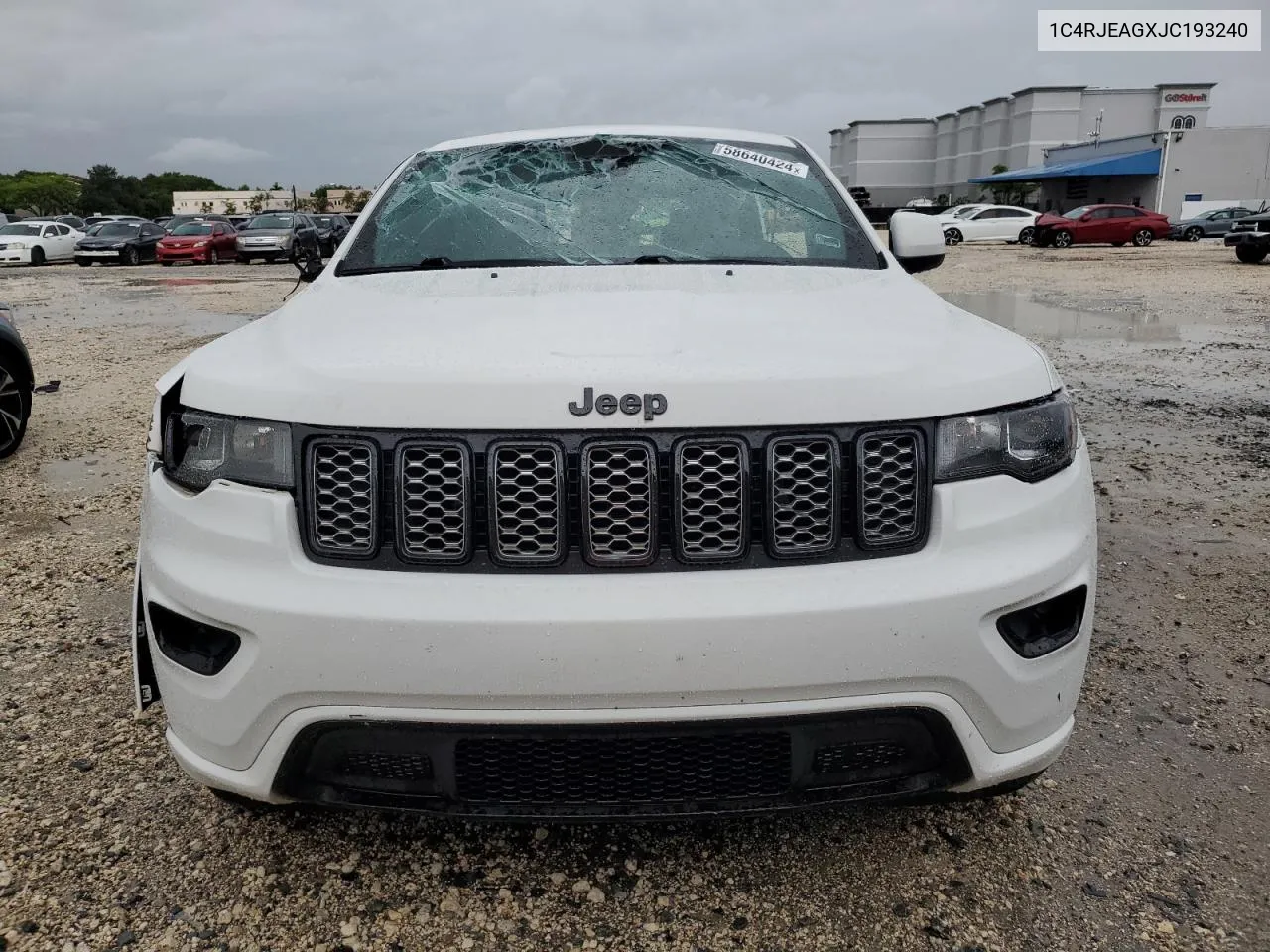 2018 Jeep Grand Cherokee Laredo VIN: 1C4RJEAGXJC193240 Lot: 58640424