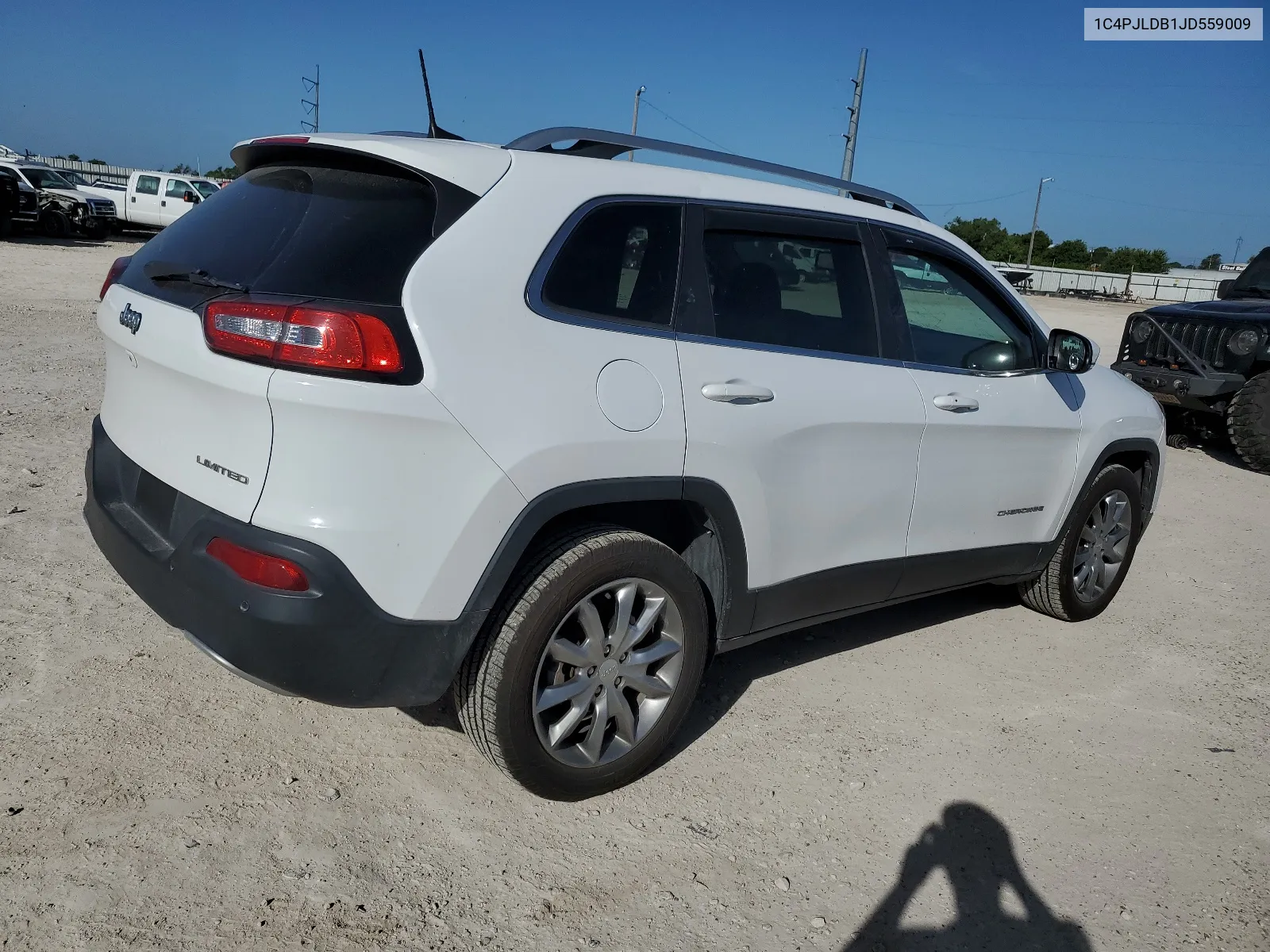 2018 Jeep Cherokee Limited VIN: 1C4PJLDB1JD559009 Lot: 59412254