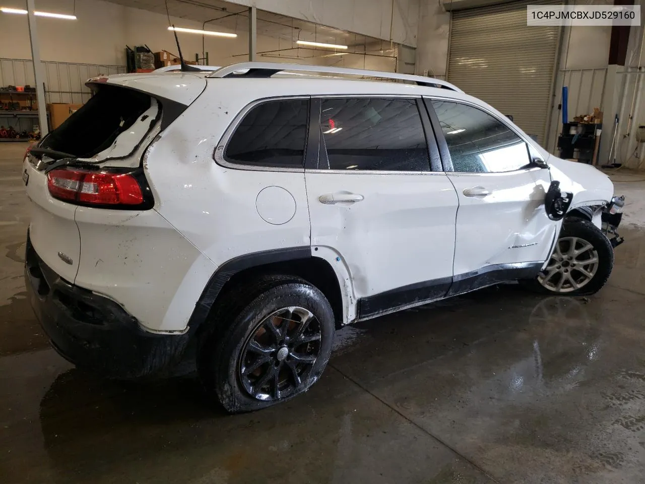 2018 Jeep Cherokee Latitude VIN: 1C4PJMCBXJD529160 Lot: 59878184