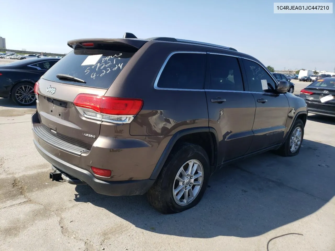 1C4RJEAG1JC447210 2018 Jeep Grand Cherokee Laredo