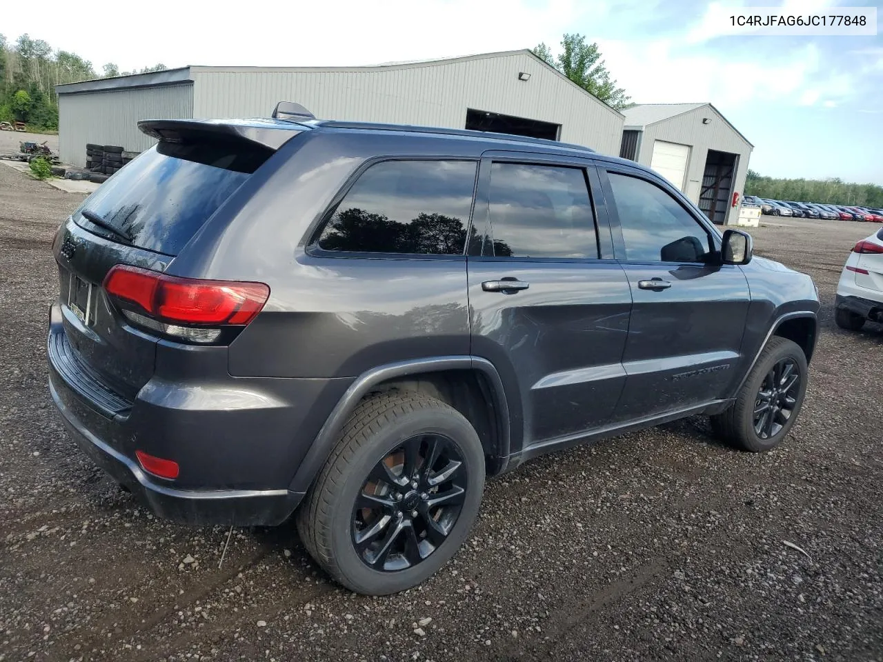 1C4RJFAG6JC177848 2018 Jeep Grand Cherokee Laredo