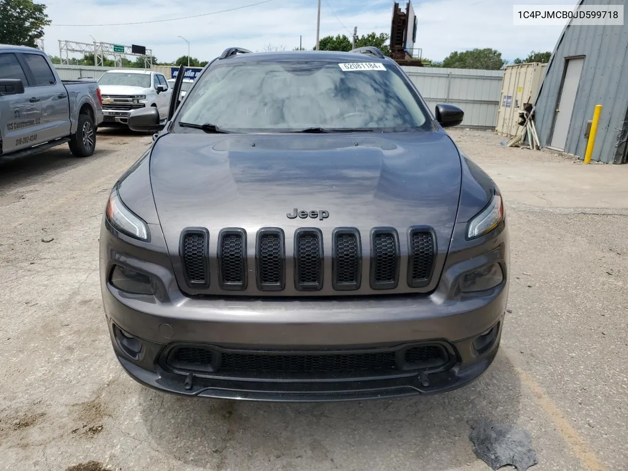 1C4PJMCB0JD599718 2018 Jeep Cherokee Latitude