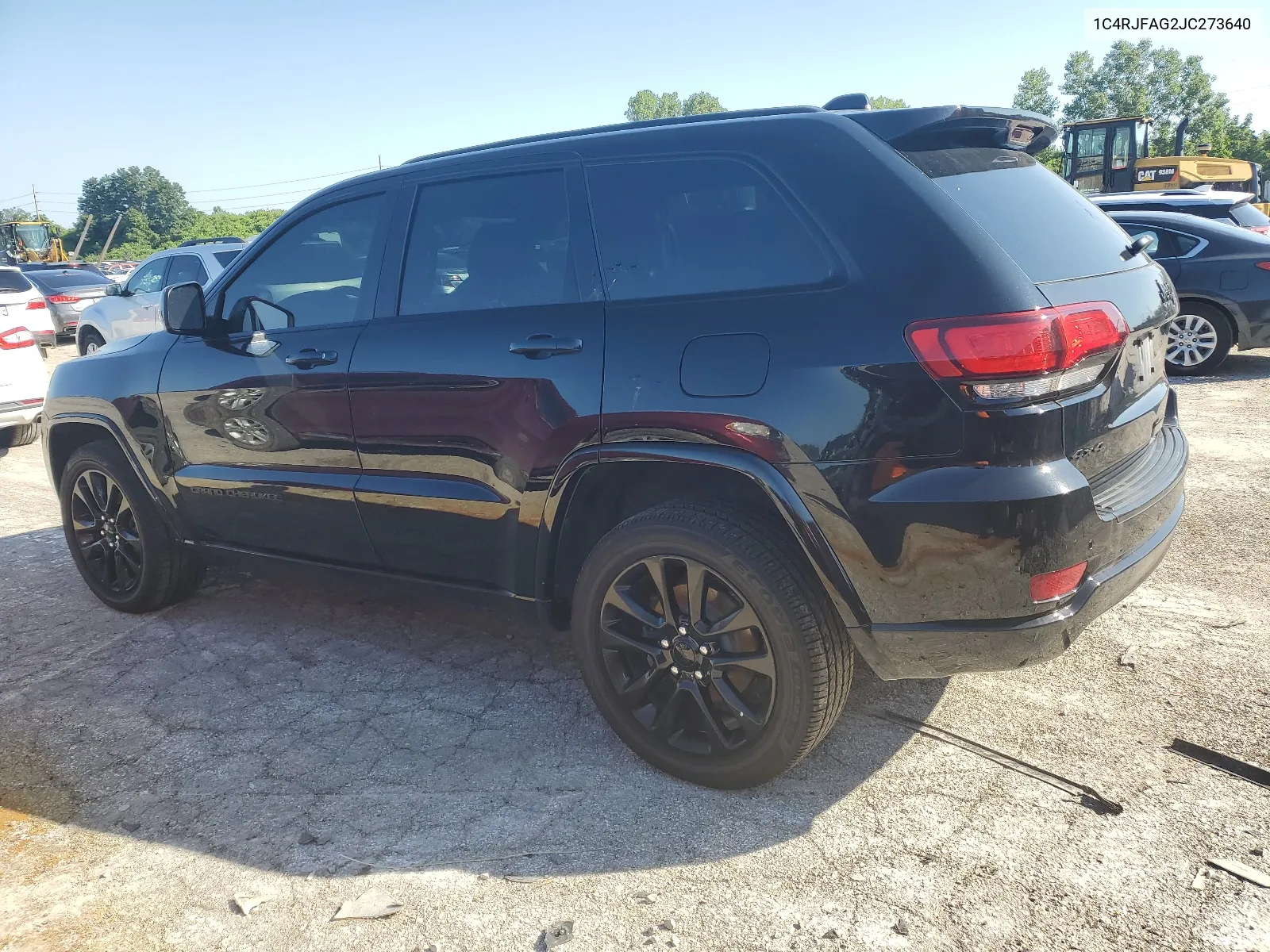 1C4RJFAG2JC273640 2018 Jeep Grand Cherokee Laredo