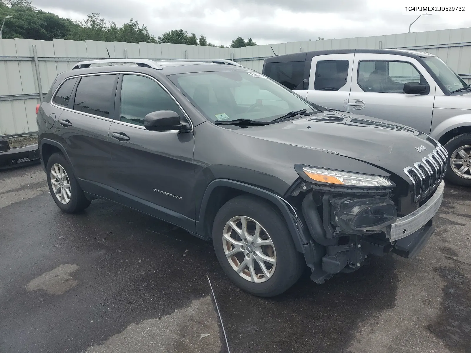 2018 Jeep Cherokee Latitude Plus VIN: 1C4PJMLX2JD529732 Lot: 62802484