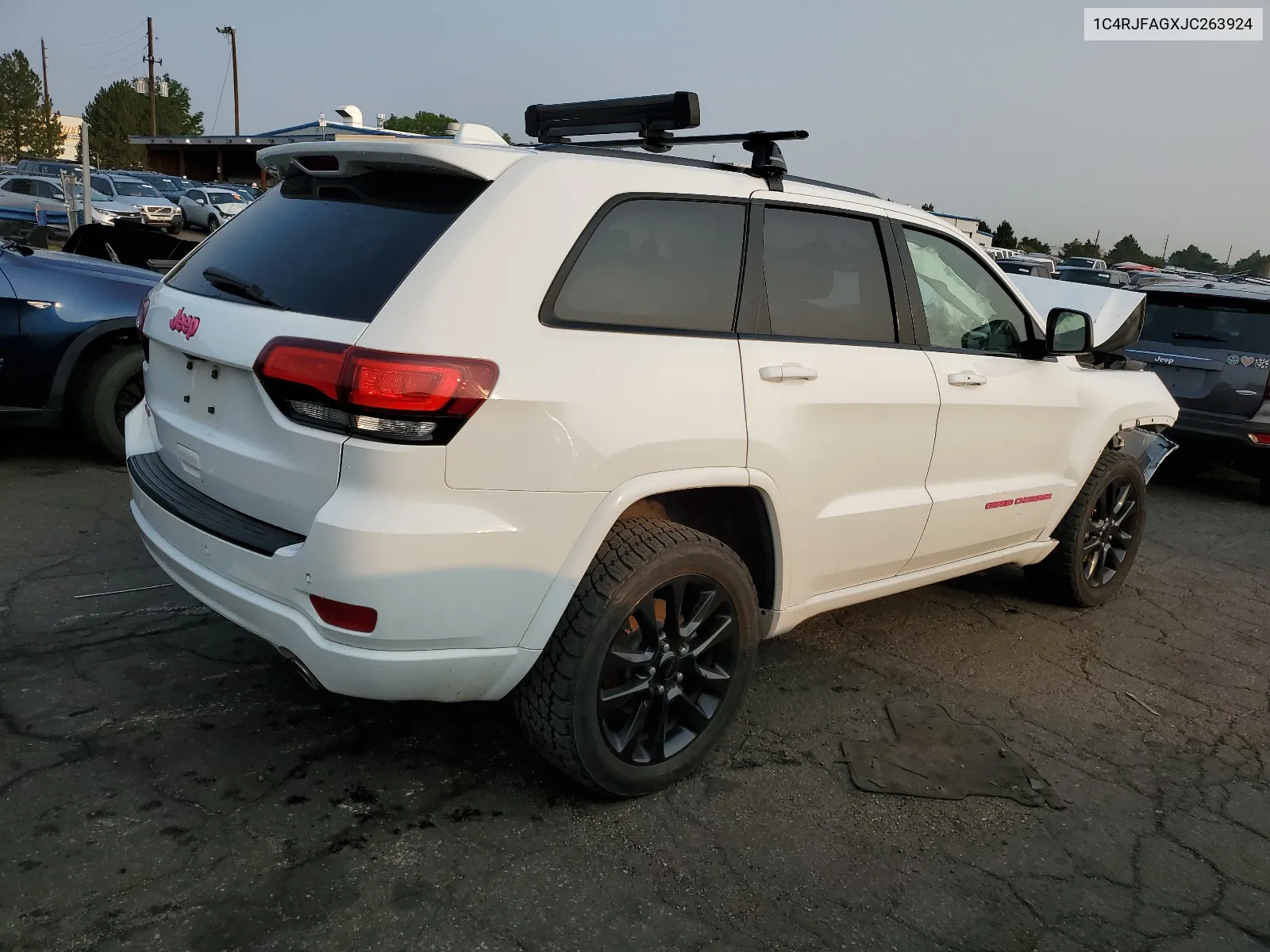 2018 Jeep Grand Cherokee Laredo VIN: 1C4RJFAGXJC263924 Lot: 63854774