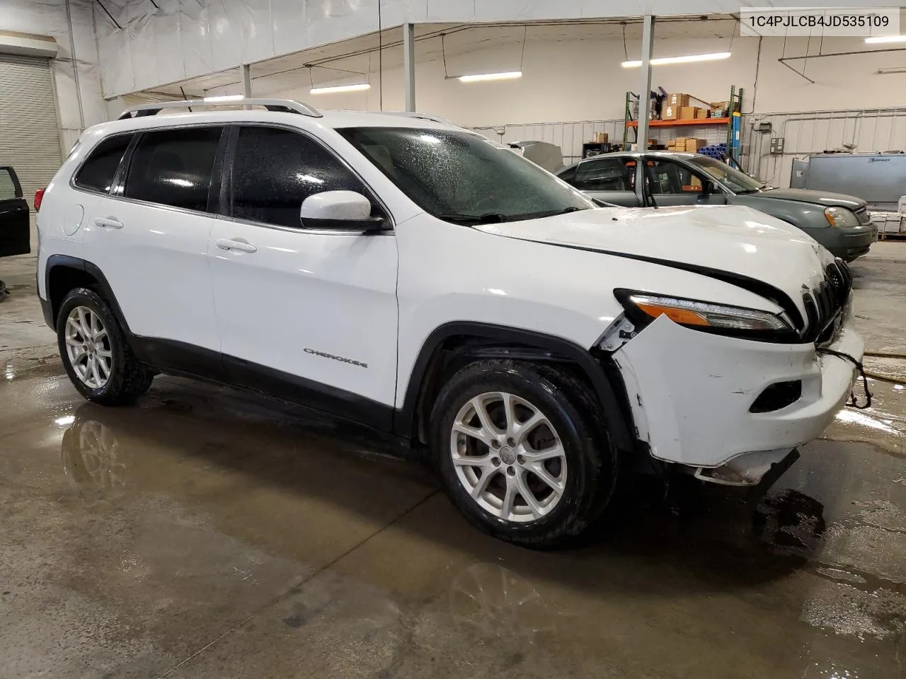 1C4PJLCB4JD535109 2018 Jeep Cherokee Latitude