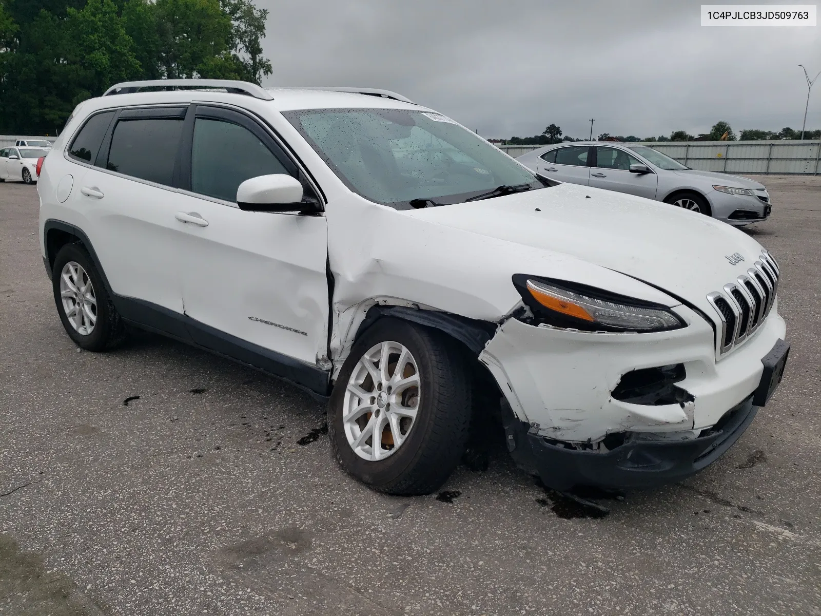 1C4PJLCB3JD509763 2018 Jeep Cherokee Latitude