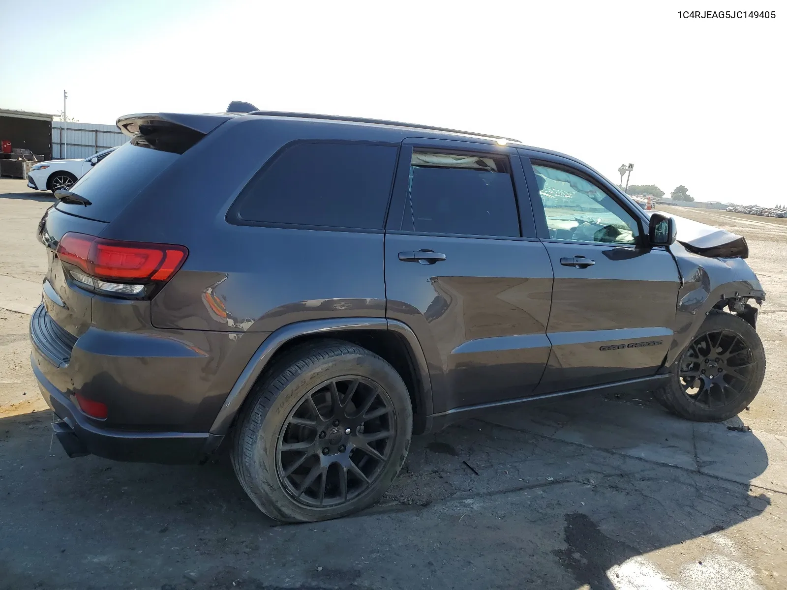 2018 Jeep Grand Cherokee Laredo VIN: 1C4RJEAG5JC149405 Lot: 64103574