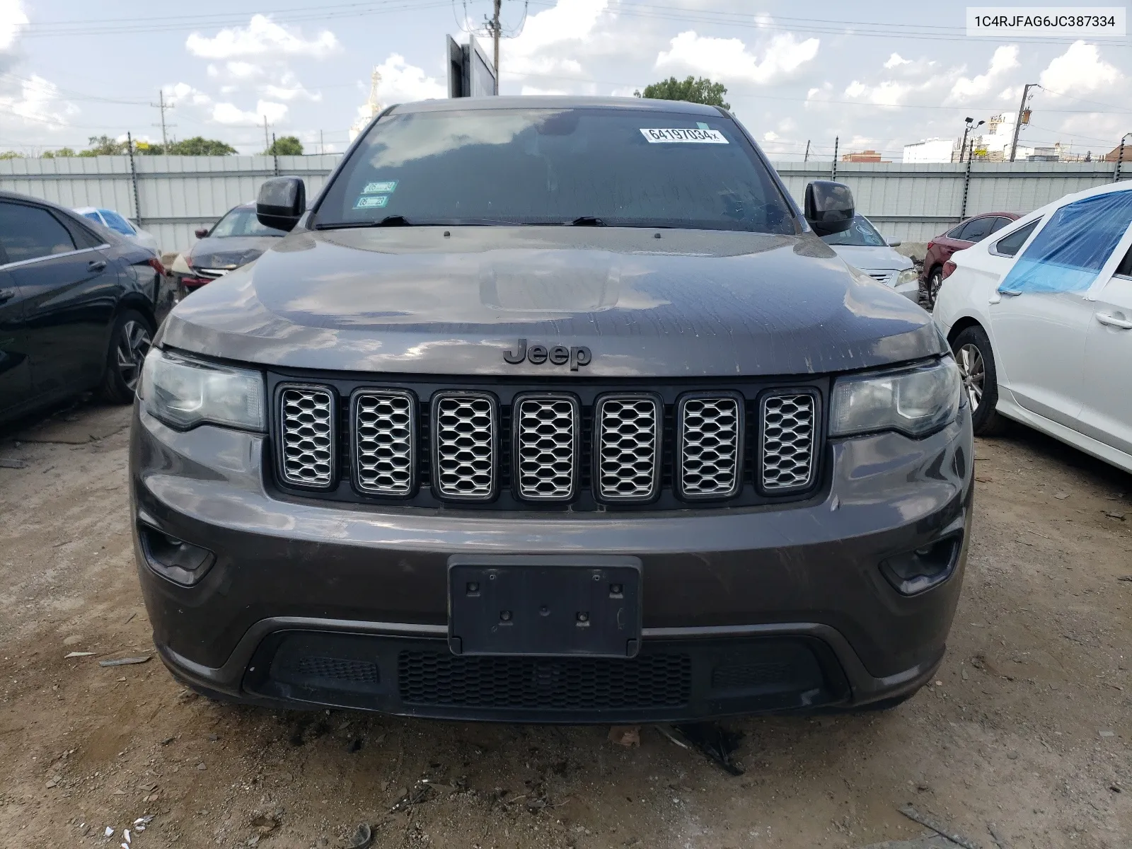 1C4RJFAG6JC387334 2018 Jeep Grand Cherokee Laredo