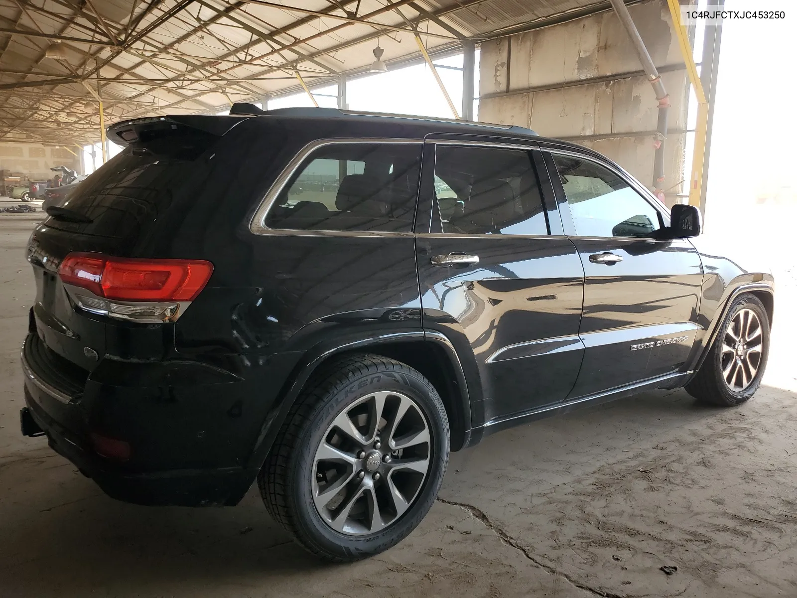 1C4RJFCTXJC453250 2018 Jeep Grand Cherokee Overland