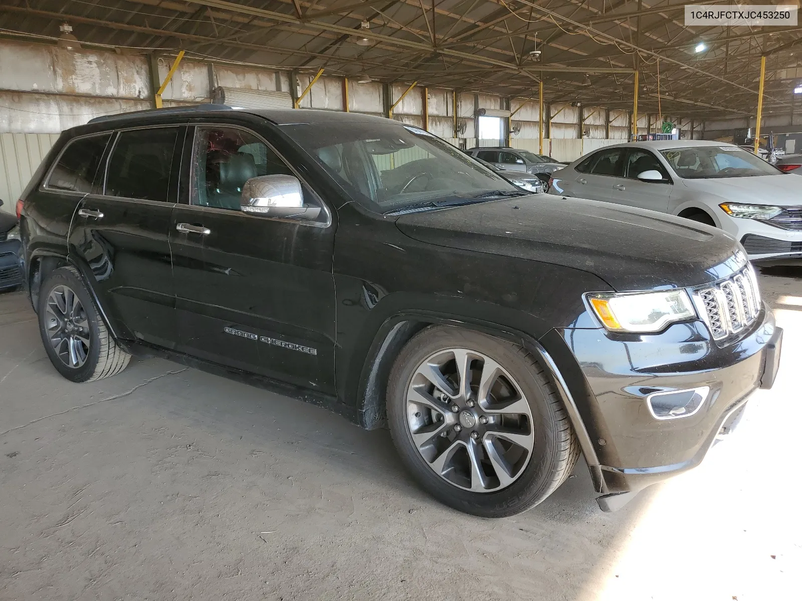 2018 Jeep Grand Cherokee Overland VIN: 1C4RJFCTXJC453250 Lot: 64644784