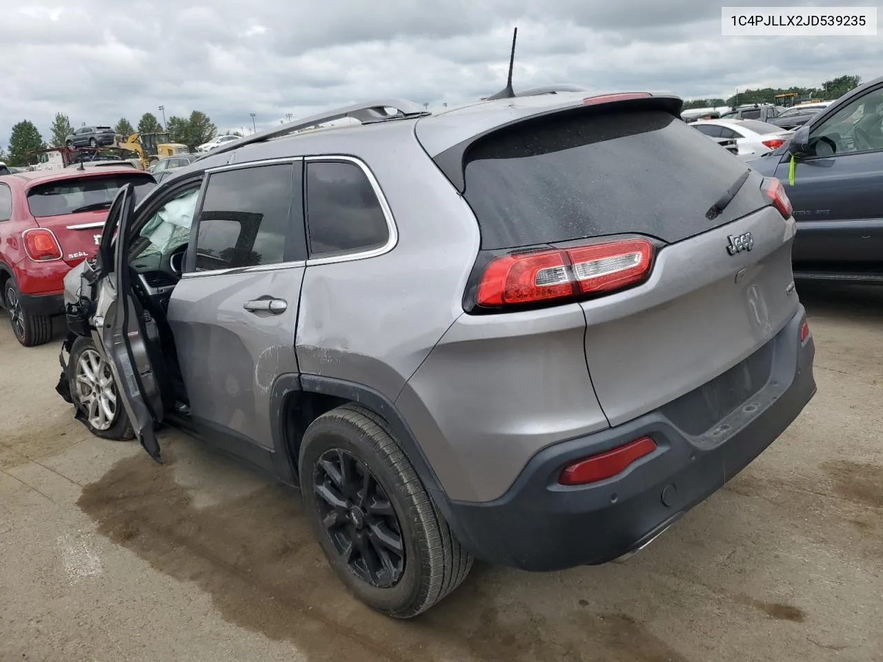 2018 Jeep Cherokee Latitude Plus VIN: 1C4PJLLX2JD539235 Lot: 66186354