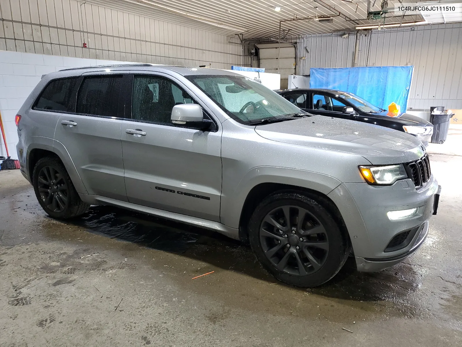 1C4RJFCG6JC111510 2018 Jeep Grand Cherokee Overland