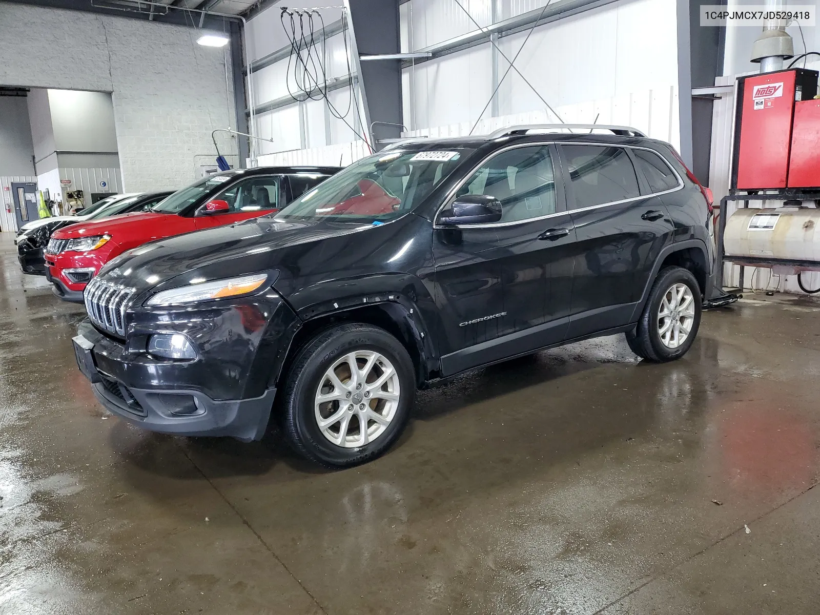 2018 Jeep Cherokee Latitude VIN: 1C4PJMCX7JD529418 Lot: 67972724